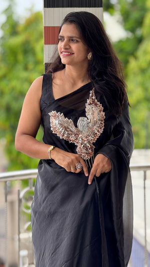 HOP153 — Soft Space Silk Designer Saree with Bird Patch & Tassel Work