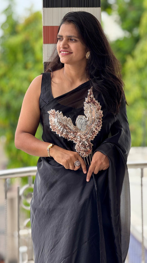 HOP153 — Soft Space Silk Designer Saree with Bird Patch & Tassel Work