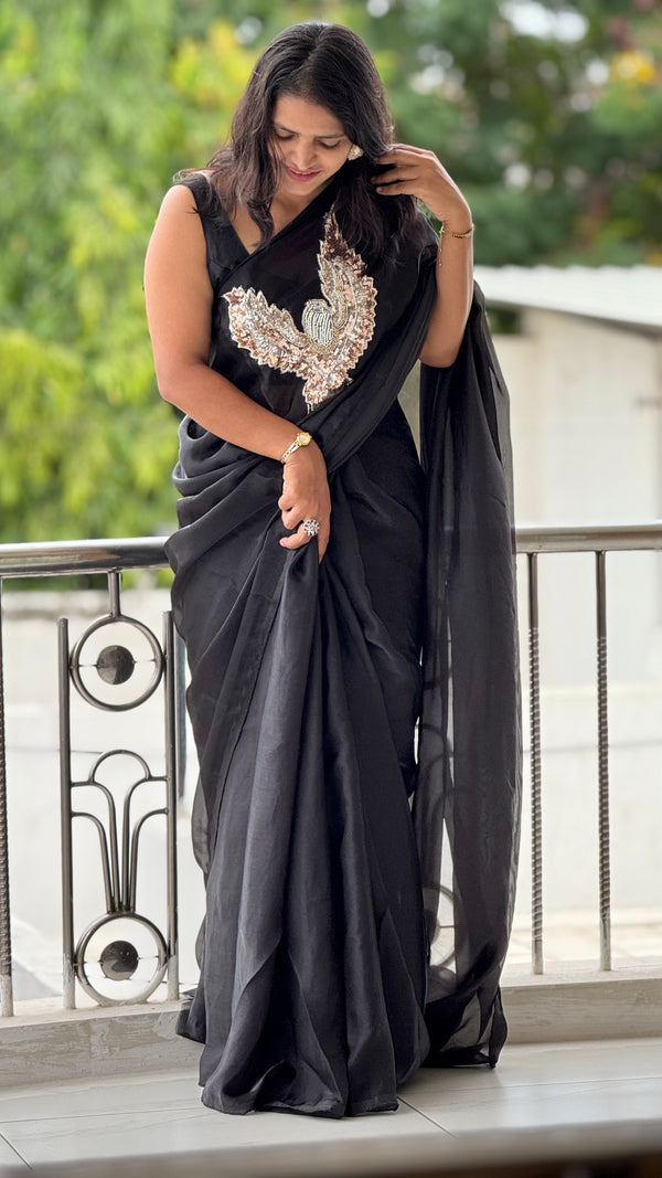 HOP153 — Soft Space Silk Designer Saree with Bird Patch & Tassel Work
