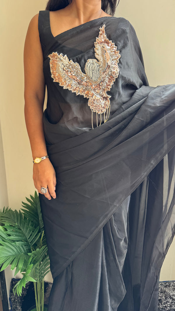 HOP153 — Soft Space Silk Designer Saree with Bird Patch & Tassel Work