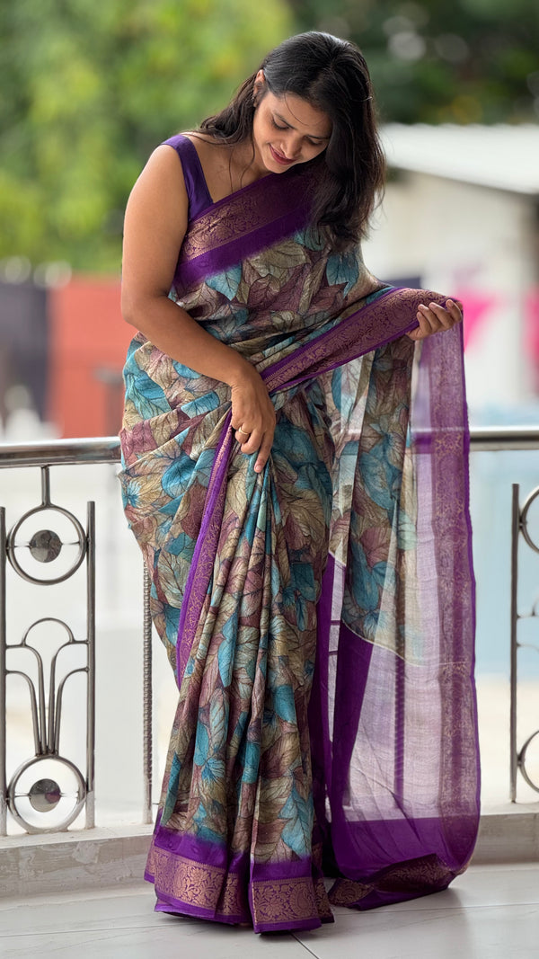 HOP158 — Pure Soft Silk Saree with Zari Border Unique Print
