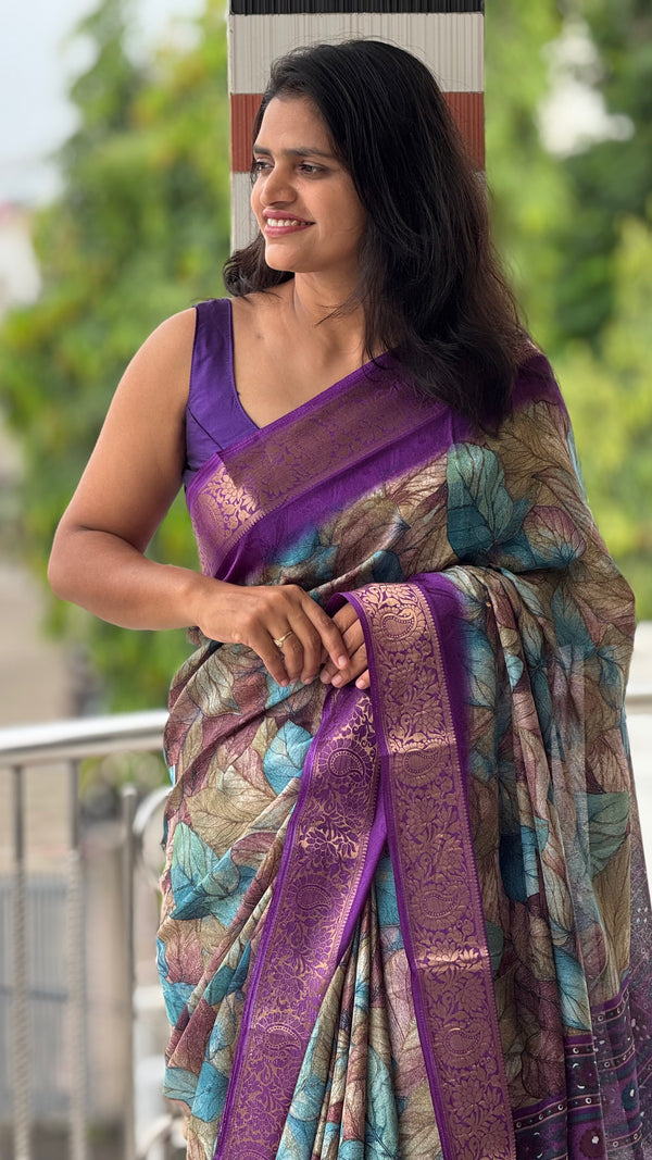 HOP158 — Pure Soft Silk Saree with Zari Border Unique Print