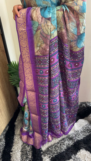 HOP158 — Pure Soft Silk Saree with Zari Border Unique Print