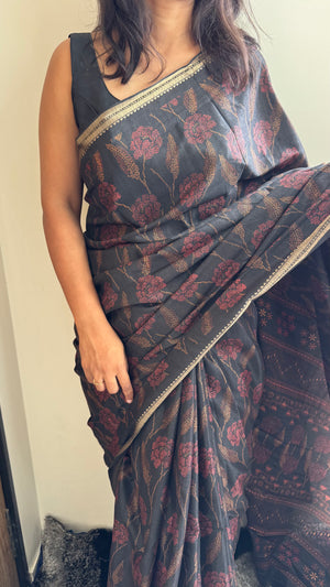 HOP159 — Soft Silk Saree with Jacquard Zari Work Border