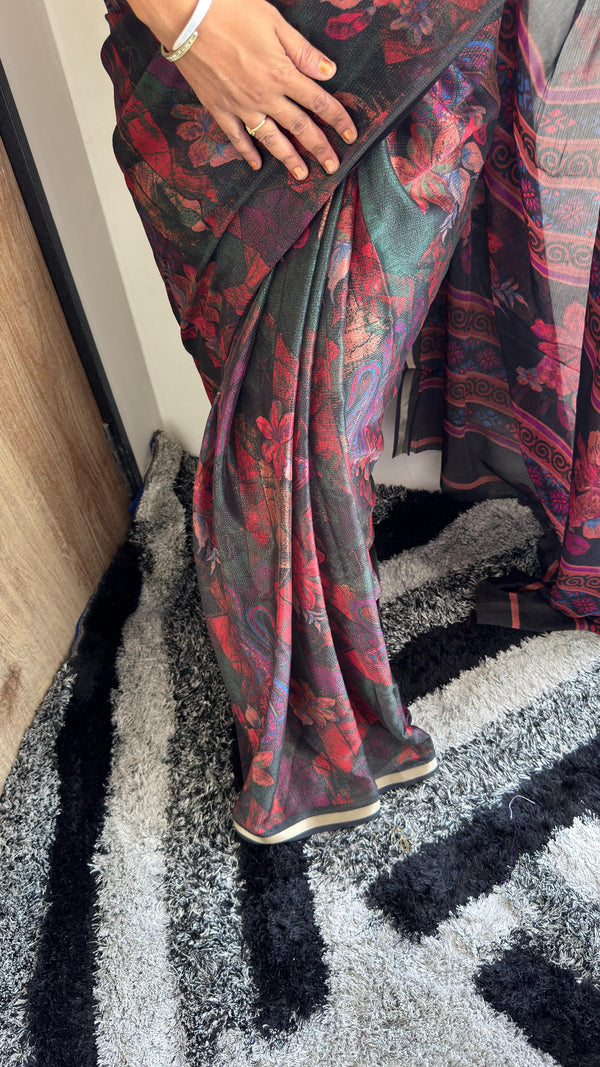 Premium Chinon Silk Saree with All Over Jari Pattern — HOP172