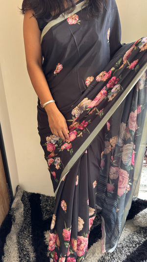 Luxurious Soft Silk Jacquard Pallu Saree  With Blissful Blouse Piece — HOP170