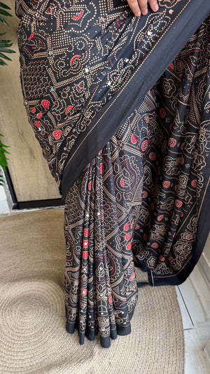 Festive Wear Silk Saree with Bandhani Print & Mirror Work With Blouse Piece — HOP200
